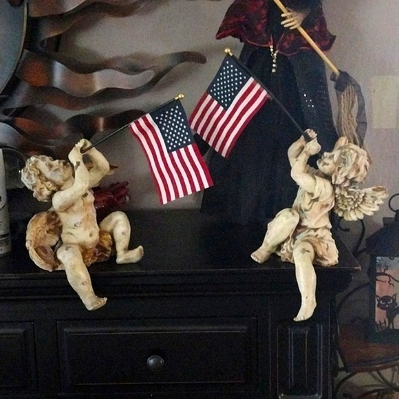 💖Vintage Toscano Boy Girl Angel Cherub Shelf Sitters - Picture 7 of 17